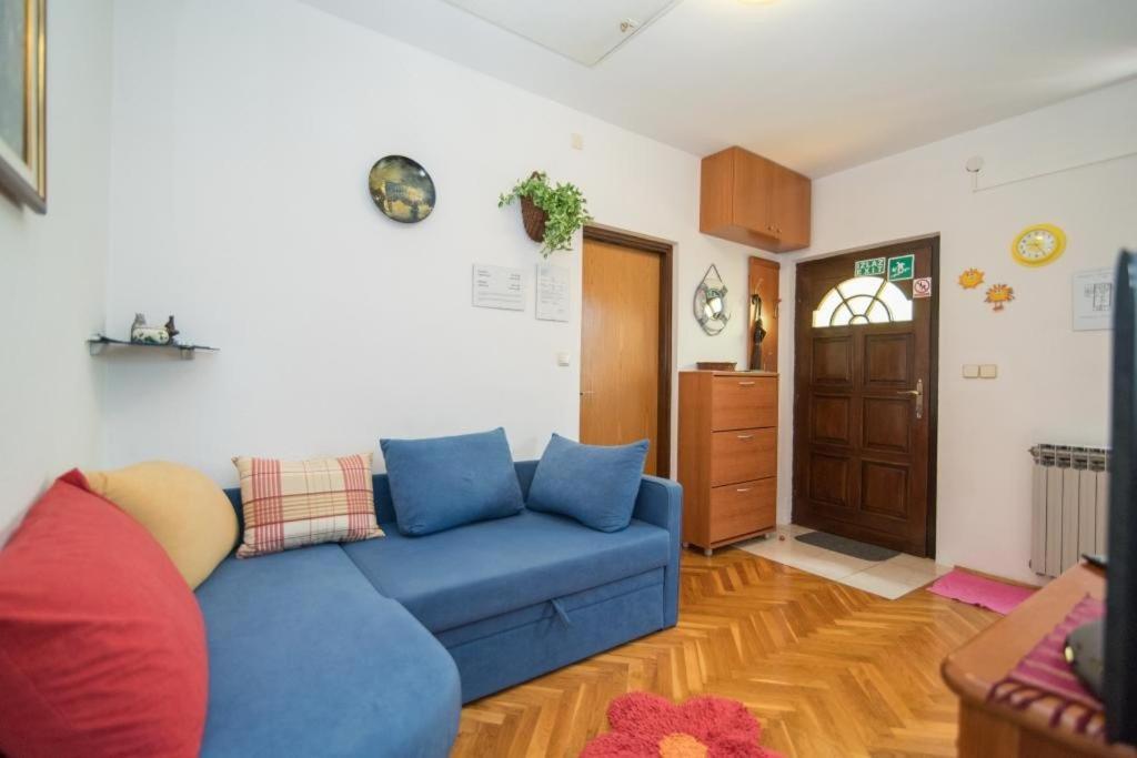 Apartments Natasa ซูเปตาร์ ภายนอก รูปภาพ